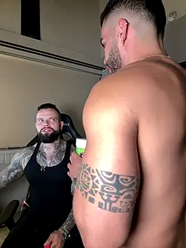 Snapshot of natevillage chatting on October 2025 04:12:01 AM natevillage online show from October 2025 04:12:01 AM