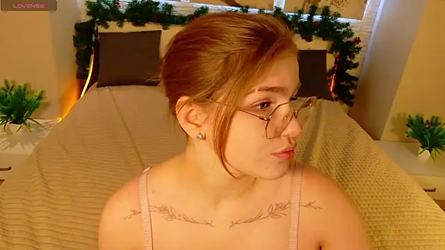 SophieMurrr online show from January 2026 03:38:01 PM