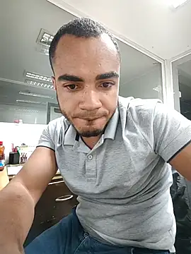 SanChacal5694 online show from December 2025 10:38:02 PM