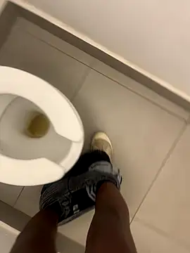 kamo012000 online show from December 2025 10:35:02 AM