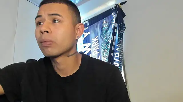  Logan Colton  online show from February 2026 06:48:01 PM