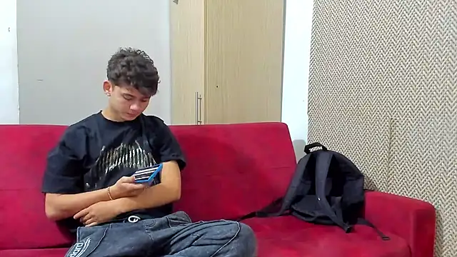 willy sexxx18 online show from April 2026 01:47:01 PM