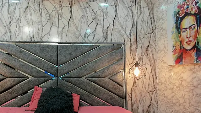 Snapshot of SASHA_BROWNIE__ chatting on December 2025 07:53:01 PM SASHA BROWNIE online show from December 2025 07:53:01 PM