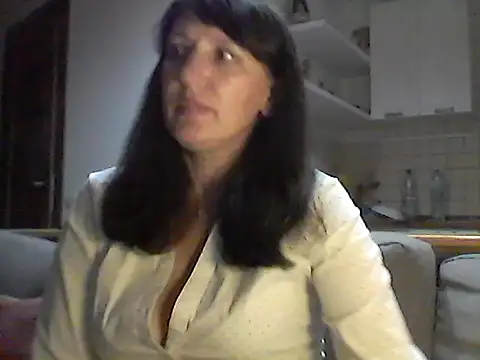 Snapshot of Elena48324 chatting on September 2025 06:10:01 PM Elena48324 online show from September 2025 06:10:01 PM