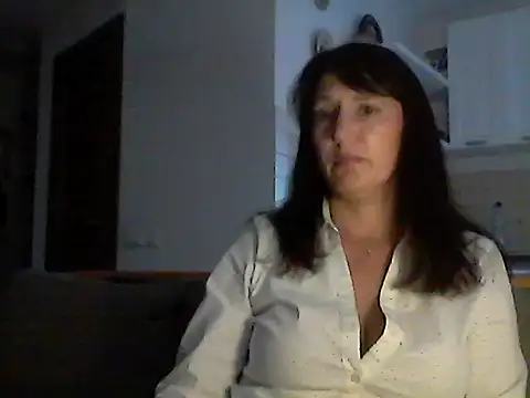 Snapshot of Elena48324 chatting on October 2025 01:53:02 PM Elena48324 online show from October 2025 01:53:02 PM
