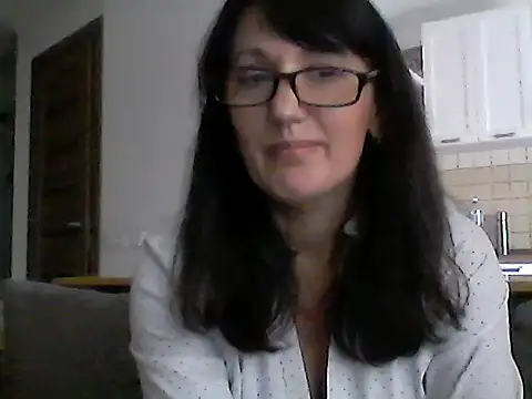 Snapshot of Elena48324 chatting on October 2025 11:01:01 AM Elena48324 online show from October 2025 11:01:01 AM