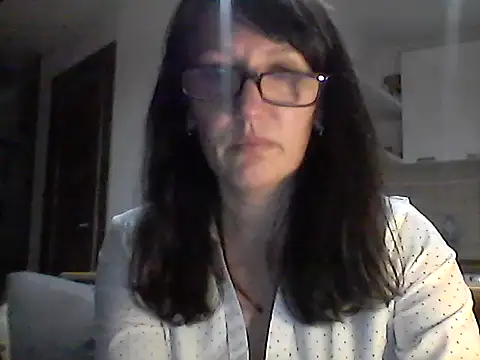 Snapshot of Elena48324 chatting on October 2025 07:59:01 PM Elena48324 online show from October 2025 07:59:01 PM