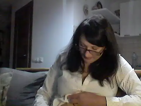 Snapshot of Elena48324 chatting on November 2025 03:14:02 PM Elena48324 online show from November 2025 03:14:02 PM