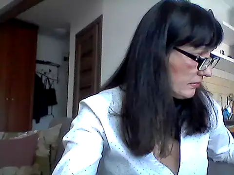 Elena48324 online show from April 2026 10:47:02 AM