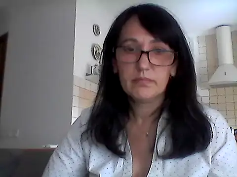 Snapshot of Elena48324 chatting on June 2026 11:23:01 AM Elena48324 online show from June 2026 11:23:01 AM