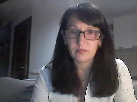 Snapshot of Elena48324 chatting on June 2026 06:31:01 PM Elena48324 online show from June 2026 06:31:01 PM