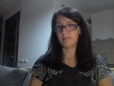 Snapshot of Elena48324 chatting on June 2026 05:28:02 PM Elena48324 online show from June 2026 05:28:02 PM
