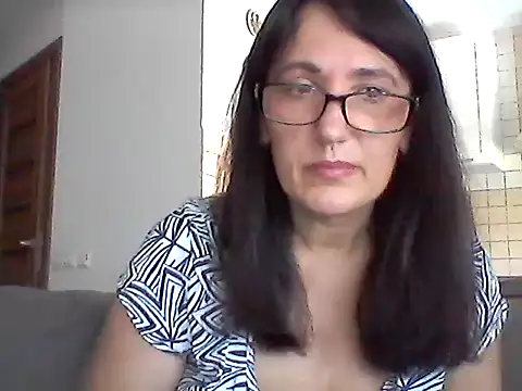 Snapshot of Elena48324 chatting on June 2026 10:08:01 AM Elena48324 online show from June 2026 10:08:01 AM