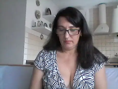 Snapshot of Elena48324 chatting on July 2026 11:35:01 AM Elena48324 online show from July 2026 11:35:01 AM