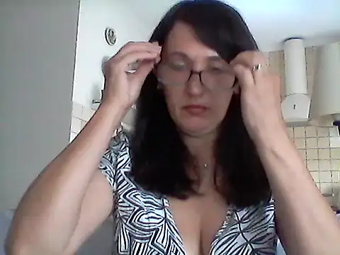 Snapshot of Elena48324 chatting on July 2026 12:53:02 PM Elena48324 online show from July 2026 12:53:02 PM