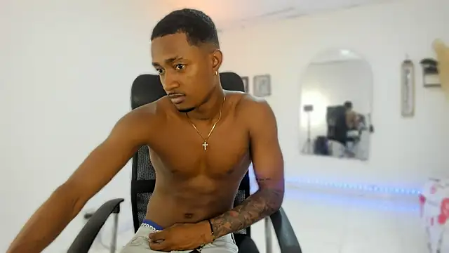 Snapshot of AbonySex69 chatting on November 2025 02:43:02 AM AbonySex69 online show from November 2025 02:43:02 AM