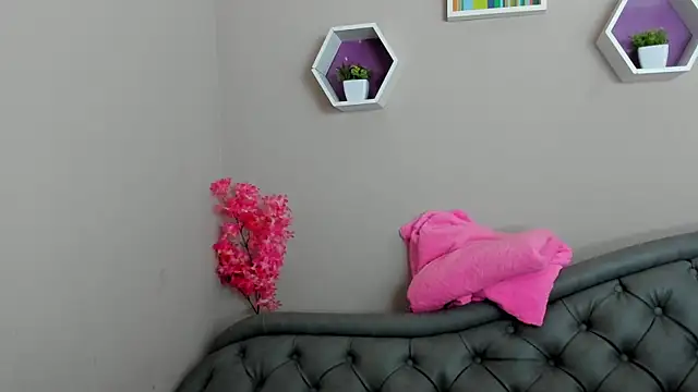 Snapshot of Dafne_Mel chatting on September 2025 12:26:01 PM Dafne Mel online show from September 2025 12:26:01 PM