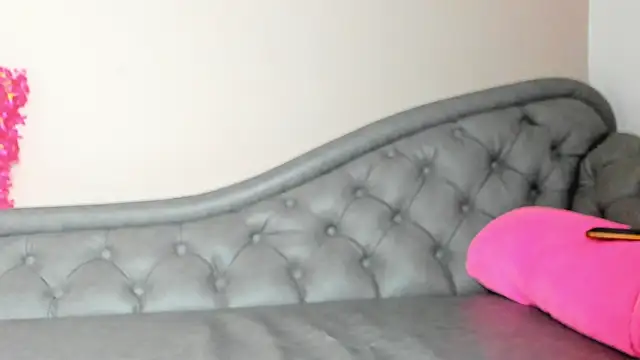 Snapshot of Dafne_Mel chatting on September 2025 12:38:01 PM Dafne Mel online show from September 2025 12:38:01 PM