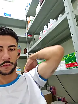 Snapshot of Saraiva2002 chatting on September 2025 11:32:02 AM Saraiva2002 online show from September 2025 11:32:02 AM