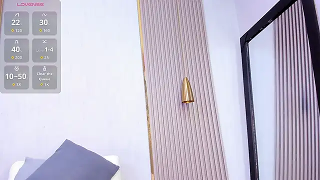 Snapshot of Skylar_Smith_ chatting on October 2025 12:30:01 PM Skylar Smith online show from October 2025 12:30:01 PM