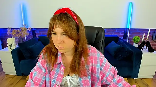 Sofii darling online show from September 2025 04:39:02 PM