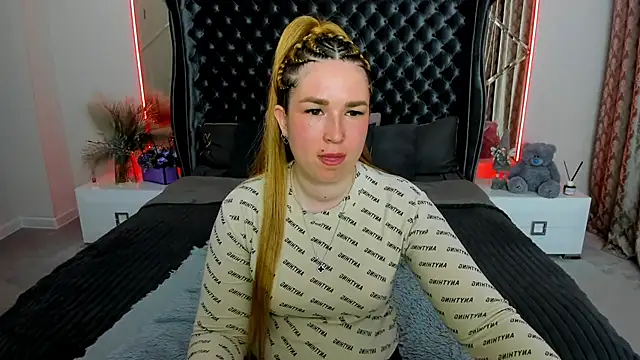 Sofii darling online show from March 2026 04:29:02 PM