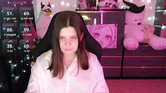 AmyVibess online show from October 2025 08:00:02 PM