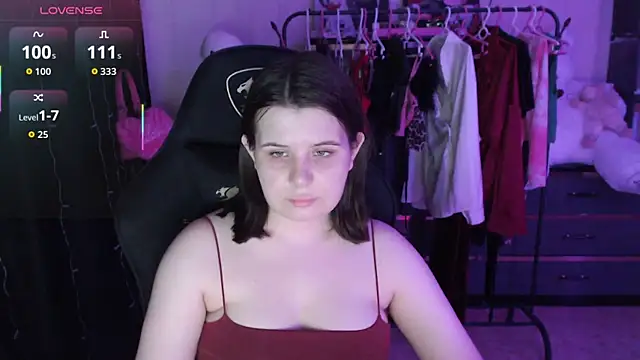 AmyVibess online show from July 2026 07:38:01 PM