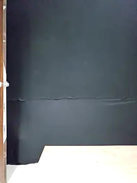 Snapshot of imu989 chatting on February 2025 03:35:01 PM imu989 online show from February 2025 03:35:01 PM