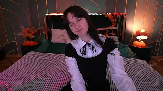 Snapshot of BerryDiva chatting on October 2025 07:25:01 AM BerryDiva online show from October 2025 07:25:01 AM