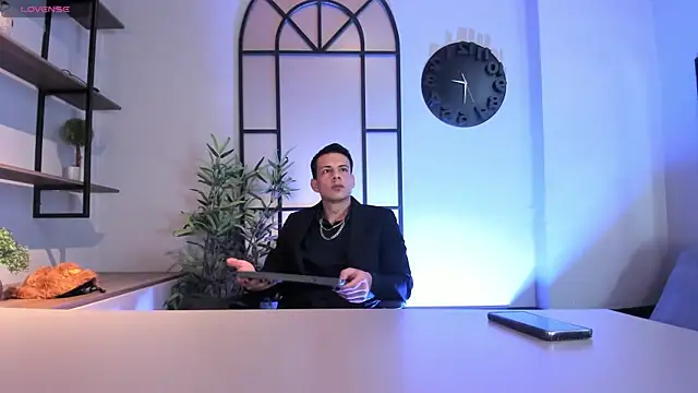 Snapshot of Dustin_Sonne chatting on October 2025 03:51:02 AM Dustin Sonne online show from October 2025 03:51:02 AM