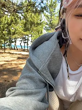 winter11 online show from April 2026 04:01:01 AM