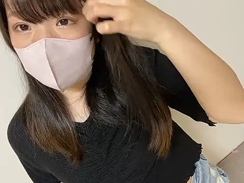 Snapshot of tintama-panty chatting on April 2026 04:42:01 AM tintama-panty online show from April 2026 04:42:01 AM