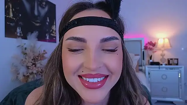 Snapshot of LexiMuse chatting on November 2025 02:02:02 AM LexiMuse online show from November 2025 02:02:02 AM