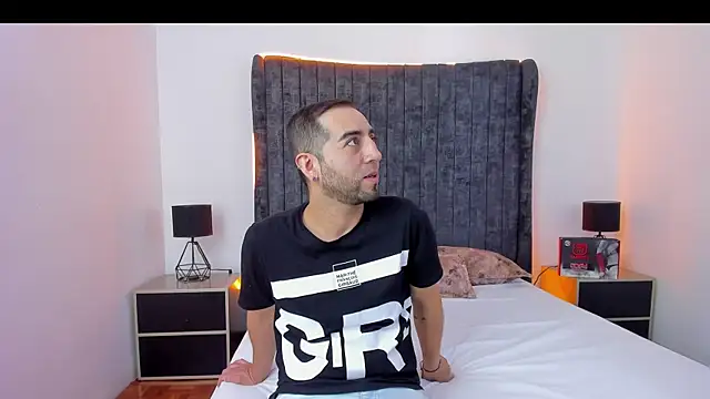 Lushian  online show from November 2025 02:49:02 PM