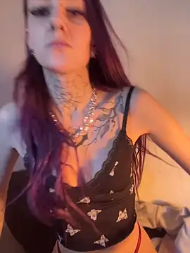 Snapshot of Seductively4_20 chatting on April 2026 08:53:02 AM Seductively4 20 online show from April 2026 08:53:02 AM