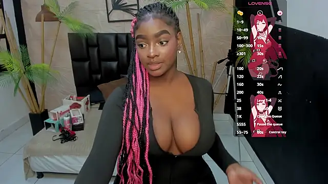 Snapshot of alana_bonny chatting on December 2025 12:36:02 PM alana bonny online show from December 2025 12:36:02 PM