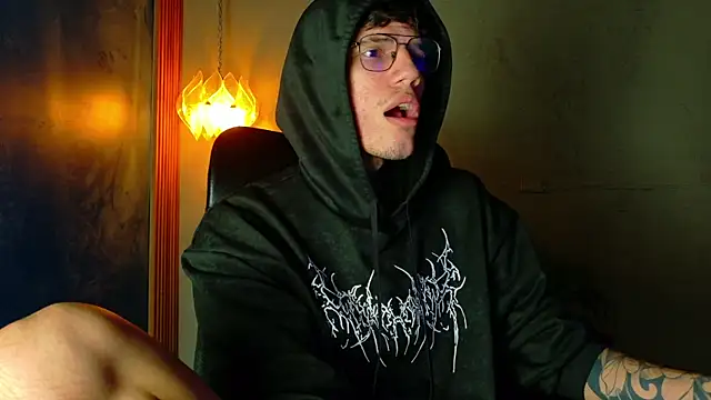 david huge online show from April 2026 07:22:01 AM