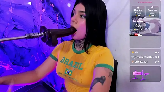 Emily Evo online show from February 2026 11:53:01 AM