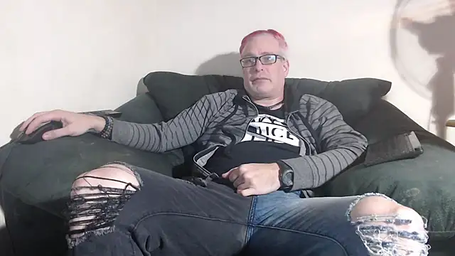 Snapshot of nerdy6 chatting on December 2025 01:11:01 AM nerdy6 online show from December 2025 01:11:01 AM