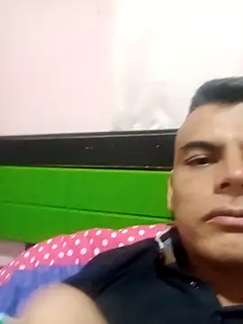 ozama423 online show from September 2025 02:05:02 AM