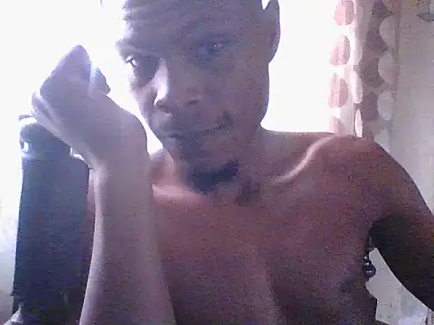 Snapshot of BIGBOYSOUTH chatting on October 2025 01:52:01 PM BIGBOYSOUTH online show from October 2025 01:52:01 PM