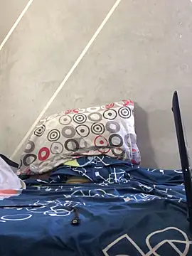 Cesar Augusto online show from October 2025 01:29:01 PM