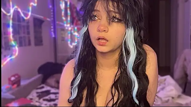 nikoli naw online show from October 2025 02:12:01 PM