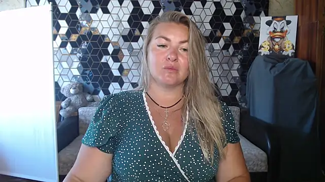 NikaSkylink online show from June 2026 06:40:01 AM
