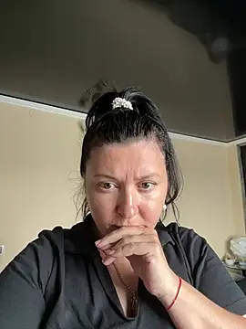 Snapshot of Liza_Will chatting on June 2026 01:24:01 PM Liza Will online show from June 2026 01:24:01 PM