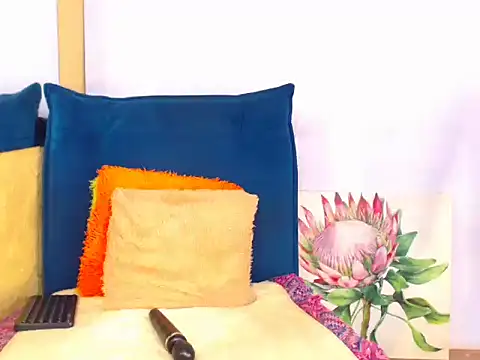 Snapshot of SexyScarlet101 chatting on November 2025 06:31:02 PM SexyScarlet101 online show from November 2025 06:31:02 PM