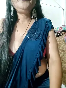 Snapshot of Cuty_siya_143 chatting on September 2025 01:55:01 PM Cuty siya 143 online show from September 2025 01:55:01 PM