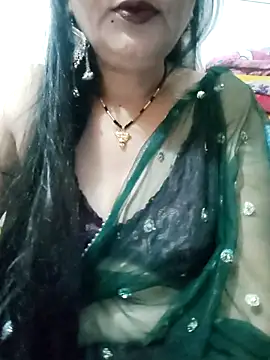 Snapshot of Cuty_siya_143 chatting on November 2025 08:46:01 AM Cuty siya 143 online show from November 2025 08:46:01 AM