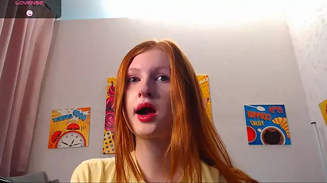 Snapshot of LuxXAngel chatting on October 2025 11:41:02 PM LuxXAngel online show from October 2025 11:41:02 PM